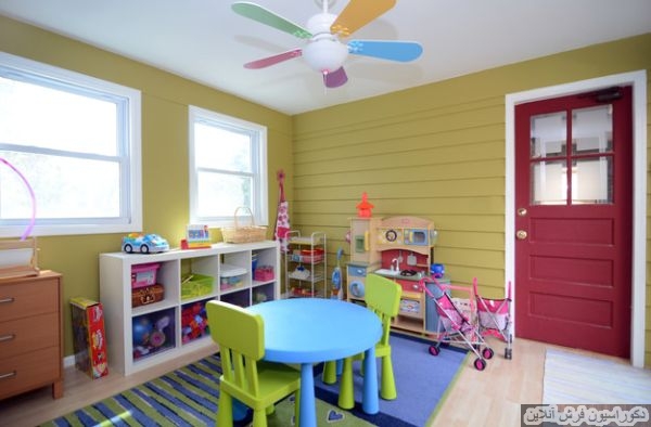 Charming-little-fan-accentuates-the-color-scheme-of-the-playroom